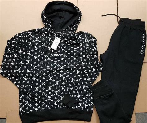 louis vuitton tracksuits mens|louis vuitton women jogging suit.